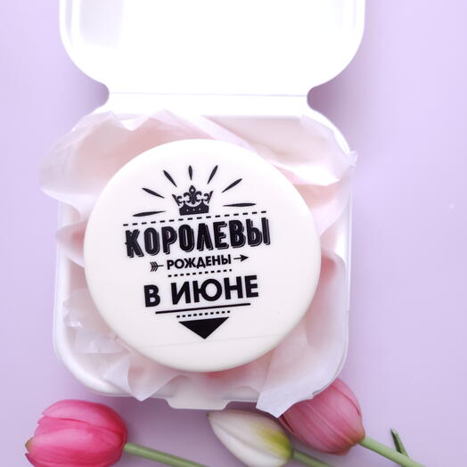 Бенто торт Королевы рождены в июне