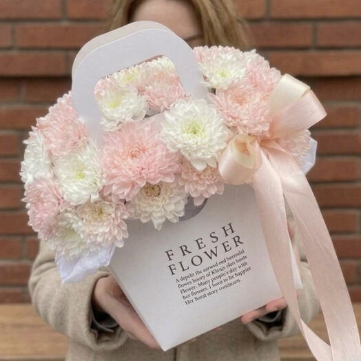 Нежная сумочка с хризантемой🌸