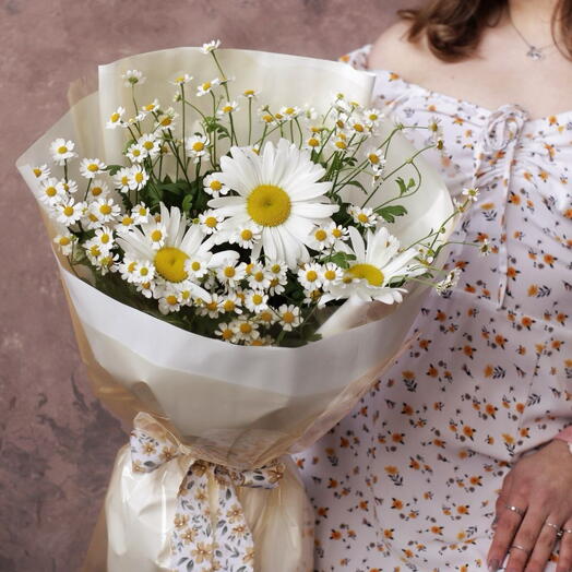 🌼 К Дню семьи, любви и верности / Букет из ромашек и танацетума