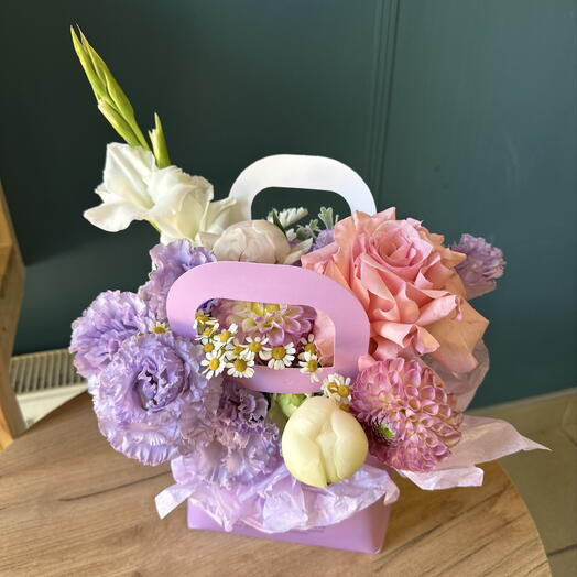 Сборная сиреневая композиция 💜