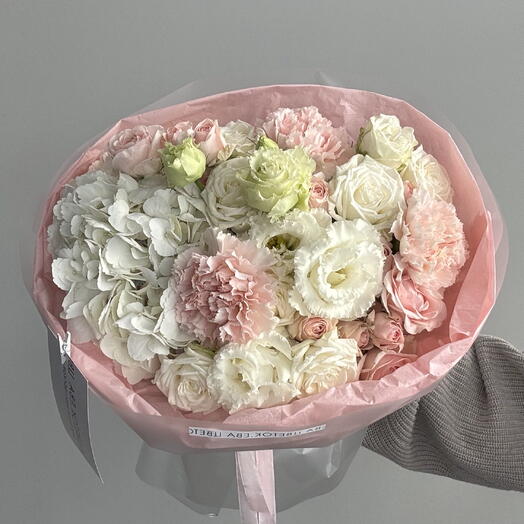 Нежный букет с диантусами🌸