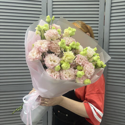 Букет из стойкой эустомы 💞