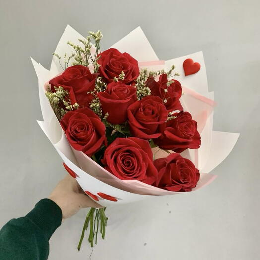 Букет из красных роз