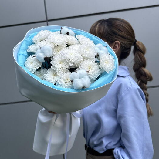 «Нежная облака ☁️💙» из кустовых хризантем сорта Алтай и хлопок 🎀