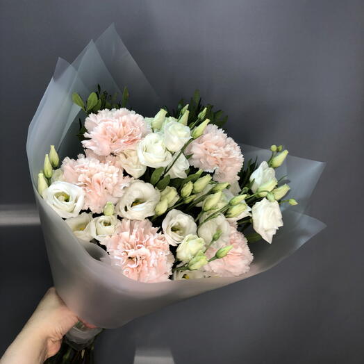 Букет нежных диантусов с белой эустомой🌸