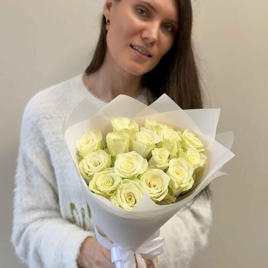 15 белых роз афена