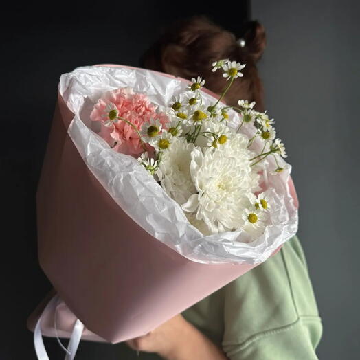 Букет комплимент "Просто так"/куст хризантема/диантус/матрикария/Цветы Уфа/Цветы в Уфе/Доставка цветов Уфа