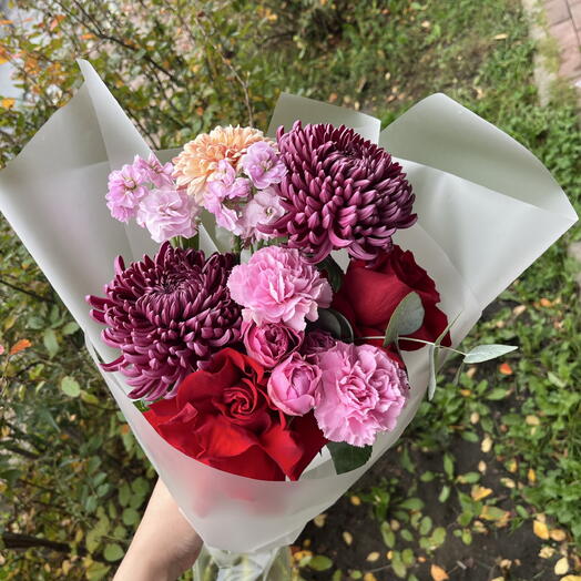 Яркий букет