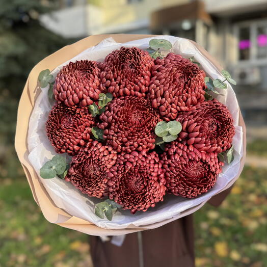 Букет из Бигуди Red и эвкалипта