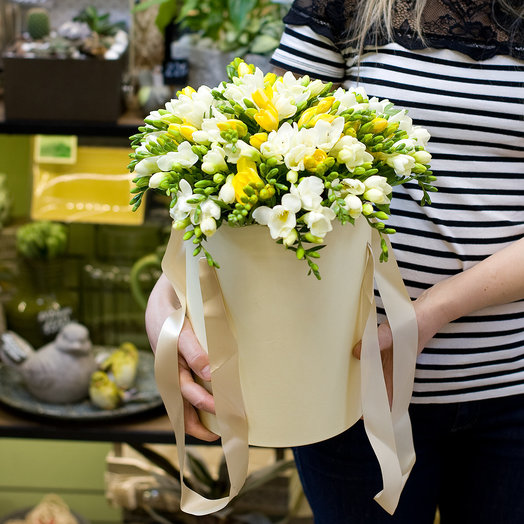 Ramo de fresias " Freesia"