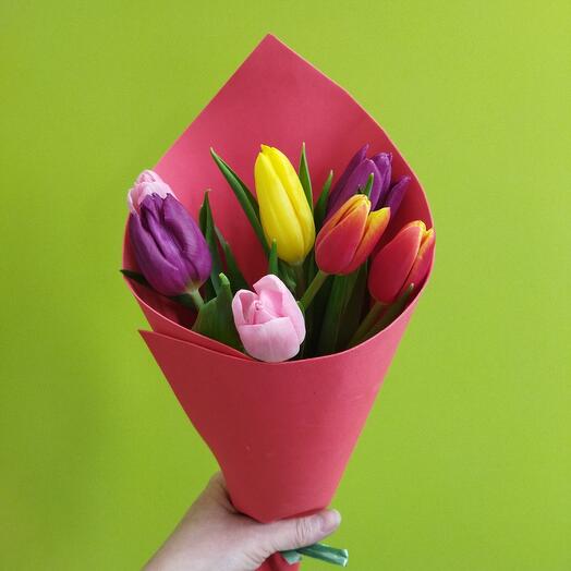 Букет из тюльпанов микс