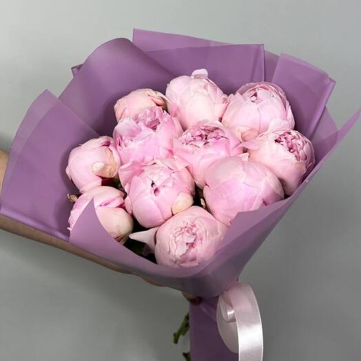11 peonies