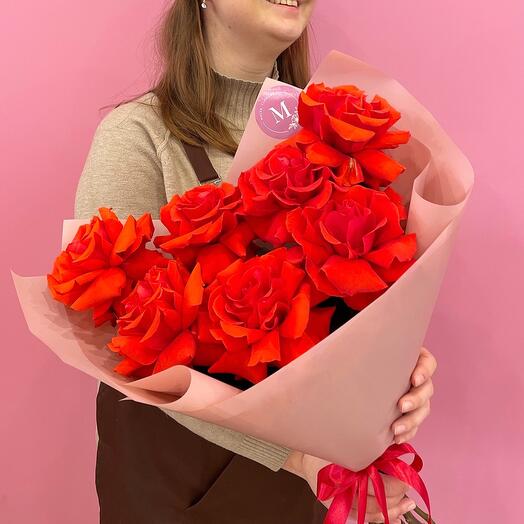 French roses in a spectacular bouquet