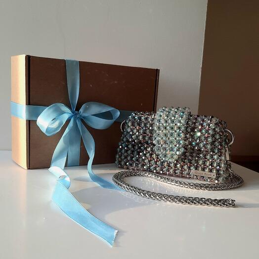 Bolso de cuentas de cristal