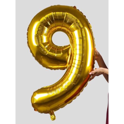 Воздушная цифра "9" с гелием