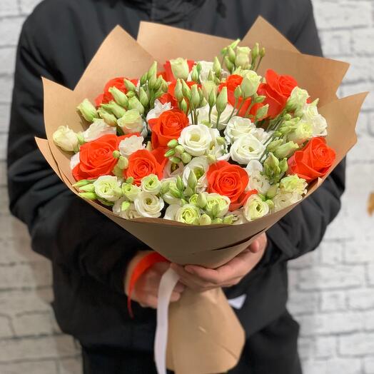 Алые розы 🌹