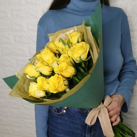 Ramo de rosas amarillas 15