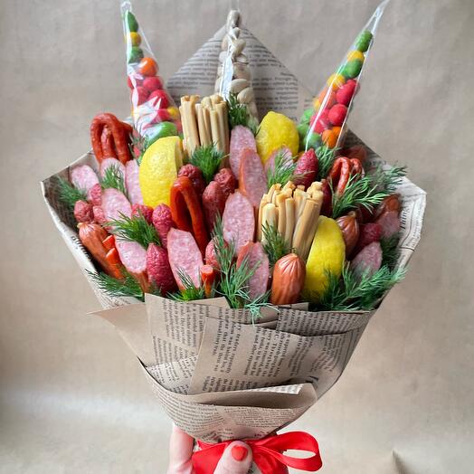 Мясной букет с орешками