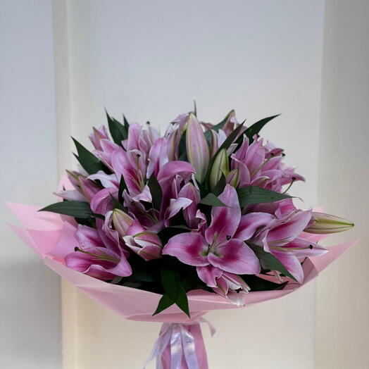 PINK LILLY BOUQUET