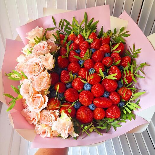 Strawberry Happiness Bouquet