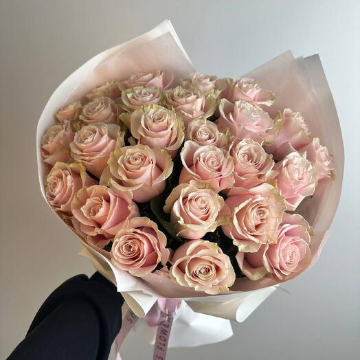Монобукет из нежных роз