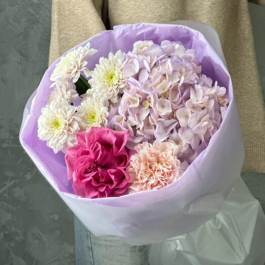 Нежный букет с пион розой, гортензией, диантусом и хризантемой💜