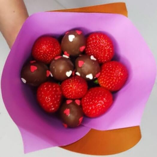 Букет из клубники