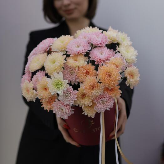 Цветы в коробке М