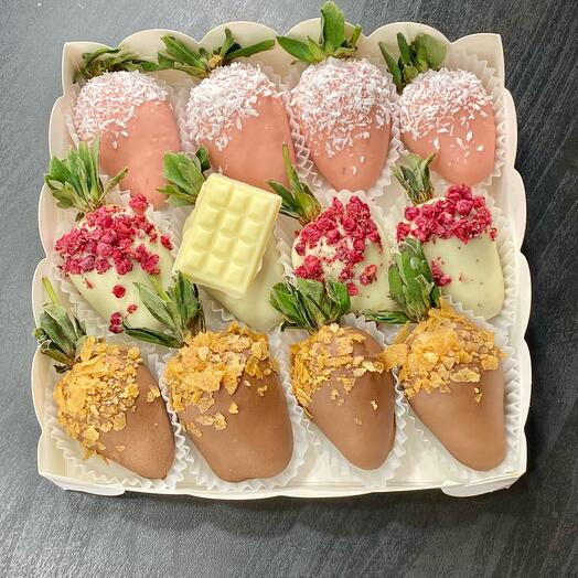 Отборная Клубника в шоколаде Подарок на выпускной (9-12🍓)