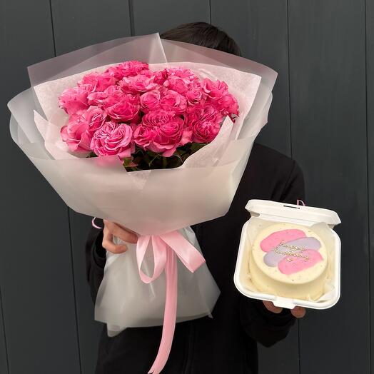 Букет из 15 роз и бенто торт
