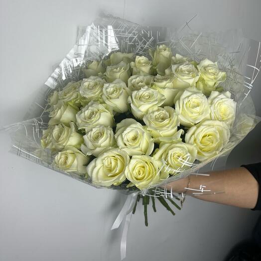 Букет белых роз