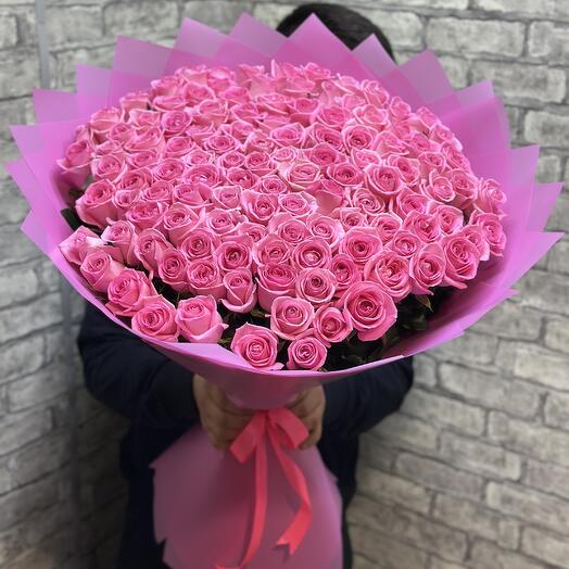 Композиция из роз Ревиваль