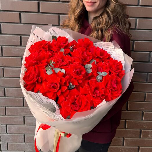 Букет из 25 вывернутых алых роз 🌹