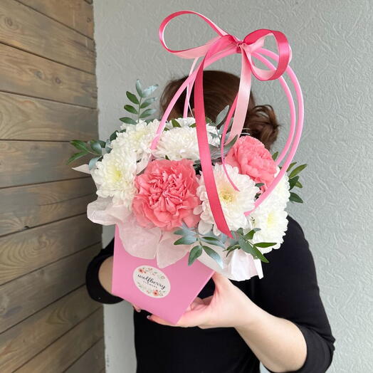 Bag with flowers