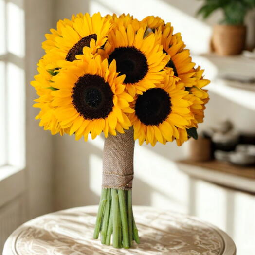 Golden Vow – 15 Sunflower Hand Bouquet