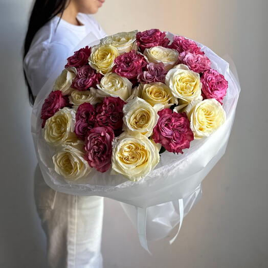 Букет "25 пионовидных роз микс"