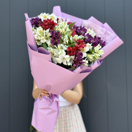 Букет из 25 альстромерии💜