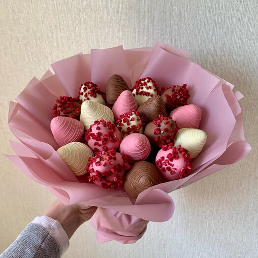 Букет из клубники в шоколаде 19 клубник