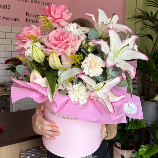 Цветы в коробке с розой и лилией XXL