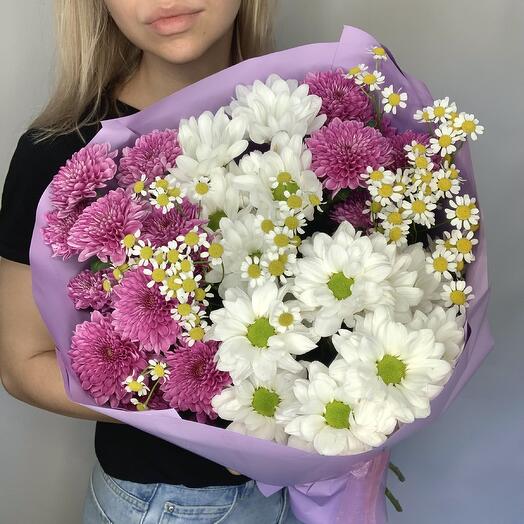 Полевой букет с ромашками💜
