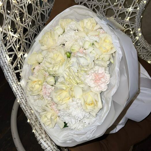 White bouquet 🤍