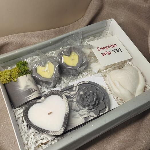 Набор большая свеча Сердце и две маленькие