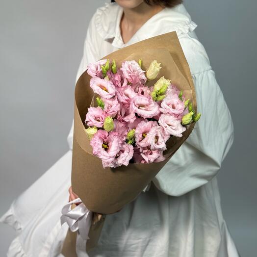 Моно букет розовых махровых эустом Алиса пинк