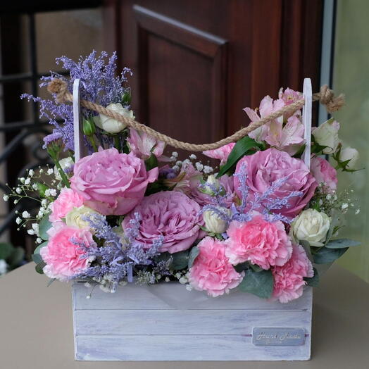 Композиция в фиолетовых оттенках