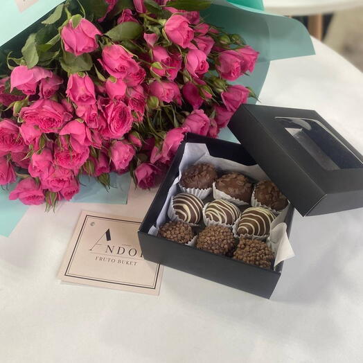 Спрей розы + клубника в шоколаде