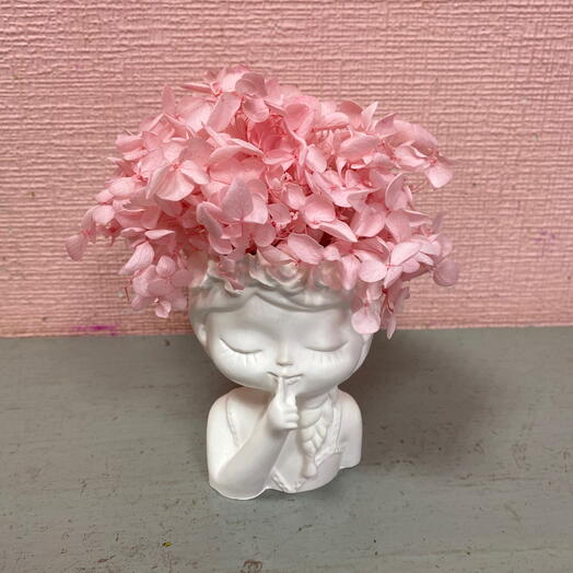 Композиция со стабилизированной гортензией в кашпо