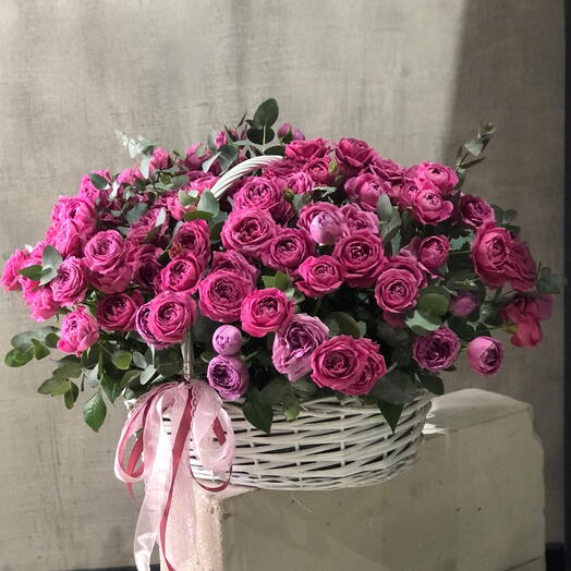 😍😍😍Корзина с кустовыми пионовидными Розами