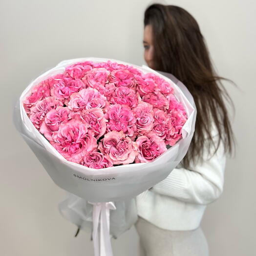 Большой букет красивых пионовидных роз для тебя 💕