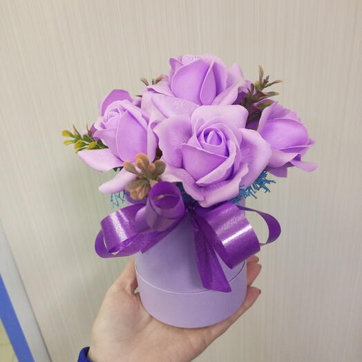 Розы мыльные сереневые
