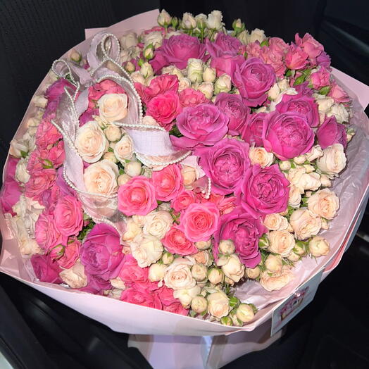 Микс кустовых пионовидных роз 💛🤍💓
